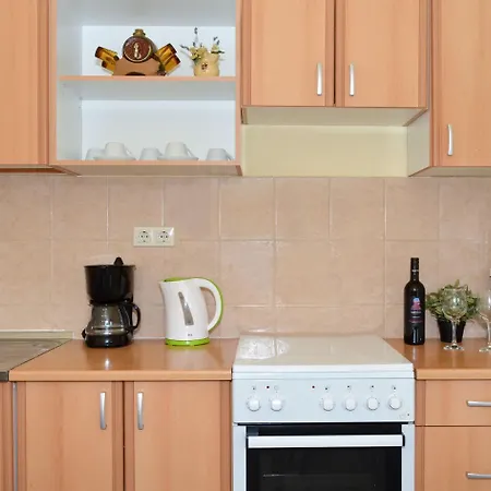 Paz Apartment Vinisce