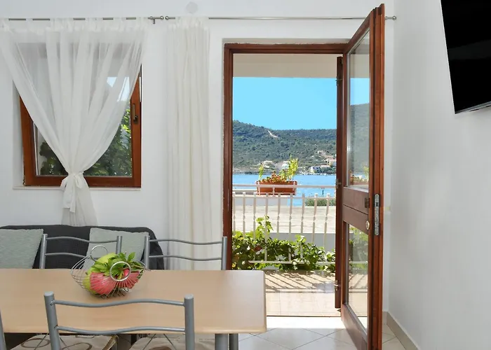 Apartment Paz Vinišće